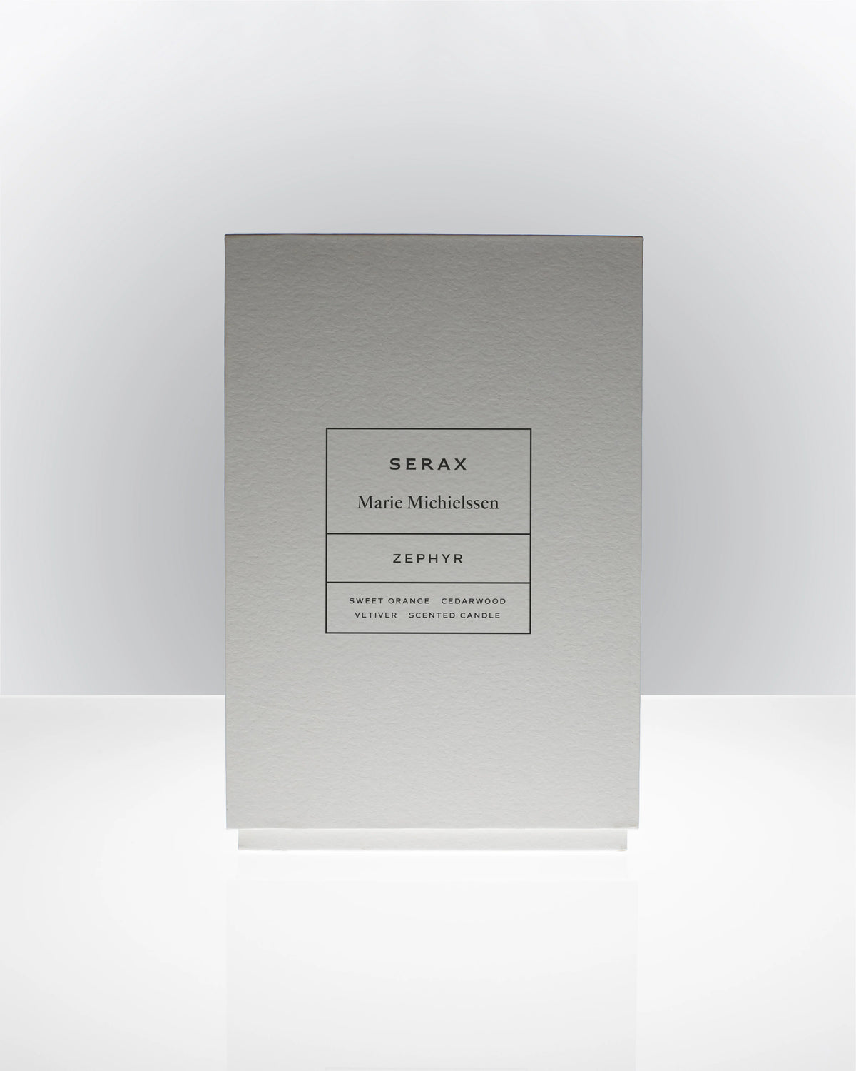 Scented Candle M Dark Brown Zephyr